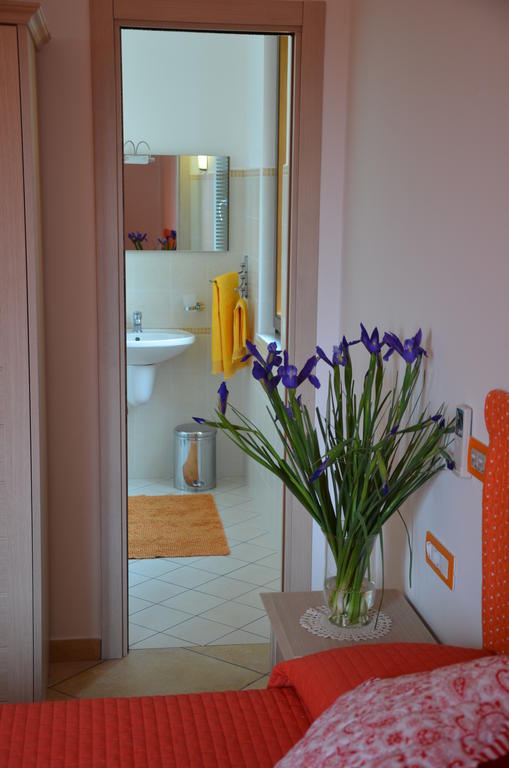 Pinguino B&B Scala Camera foto